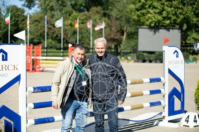 2B4A0565 | pixelfaenger - Realisiert mit Pictrs.com