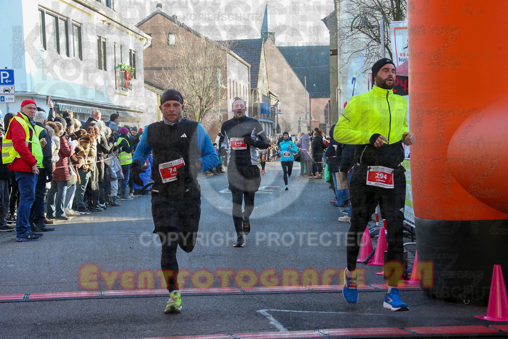241201_1226_EX1_2132 | Sportfotografie im Rhein-Sieg Kreis, Köln, Bonn, NRW, Rheinland Pfalz, Hessen, etc. Unser Tätigkeitsfeld umfasst den Laufsport vom Volkslauf über den Marathon, Duathlon, Triathon bis zum Ultralauf wie Kölnpfad Ultra oder Schindertrail.