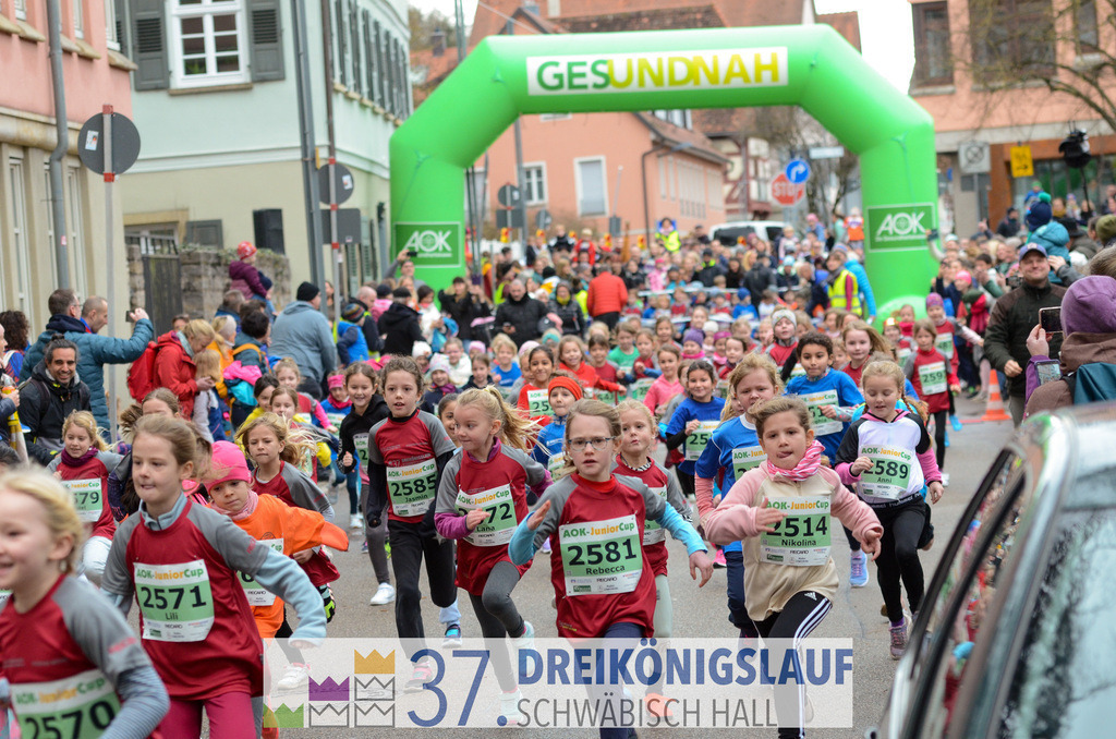 AOK JuniorCup 400m | 3Koenigslauf 2023 - Realisiert mit Pictrs.com