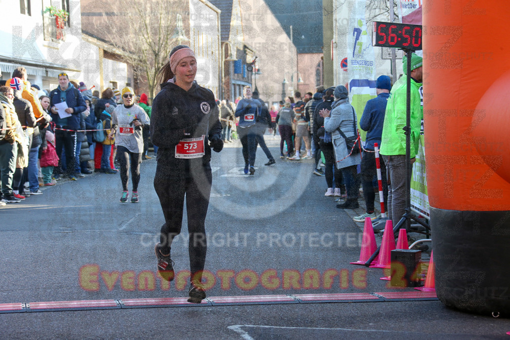 241201_1233_EX1_2626 | Sportfotografie im Rhein-Sieg Kreis, Köln, Bonn, NRW, Rheinland Pfalz, Hessen, etc. Unser Tätigkeitsfeld umfasst den Laufsport vom Volkslauf über den Marathon, Duathlon, Triathon bis zum Ultralauf wie Kölnpfad Ultra oder Schindertrail.