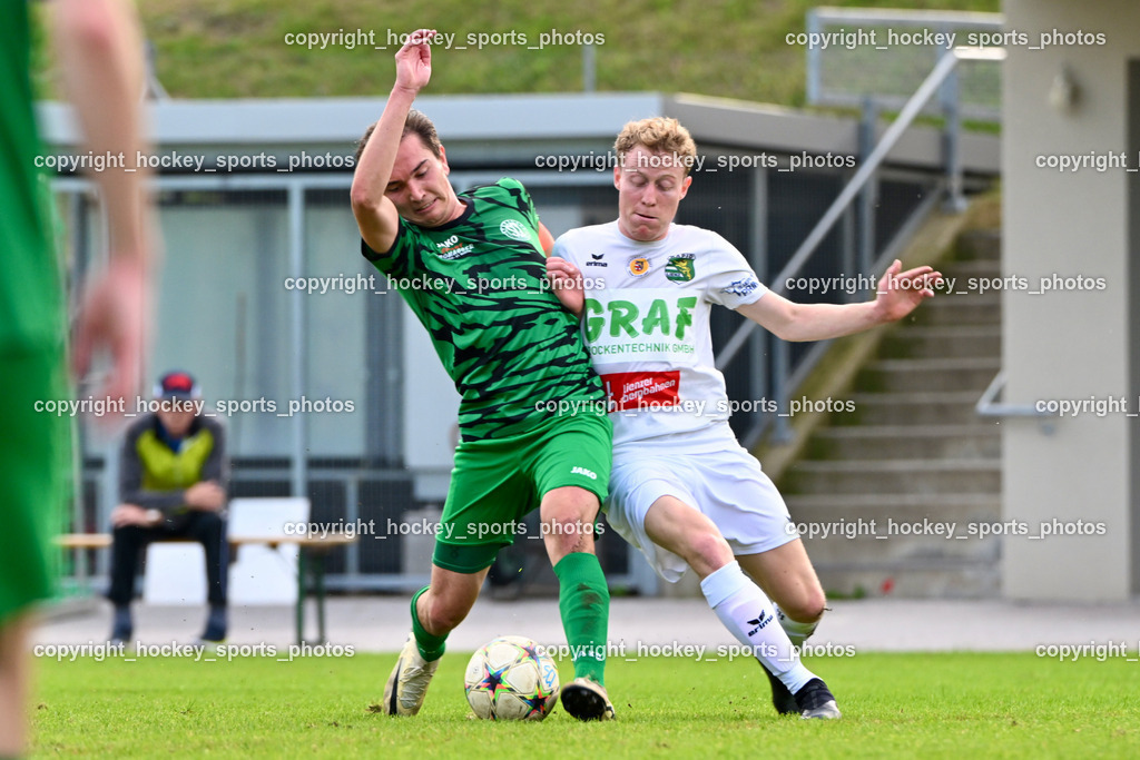 SC Landskron vs. Rapid Lienz | #8 Philipp Gatti SC Landskron, #13 Maximilian Stuart Zojer Rapid Lienz, SC Landskron vs. Rapid Lienz, SC Landskron vs. Rapid Lienz am 22.09.2024 in Villach (Sportanlage Landskron), Austria, (Photo by Bernd Stefan)