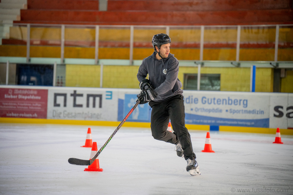 2025-09JP Hockey-Camp-Widnau-1279 | "Fussifoto.com – Ihr Ansprechpartner für hochwertige Fotografie! Entdecken Sie kreative Bilder und professionelle Dienstleistungen. Kontaktieren Sie uns für Ihre Projekte!"