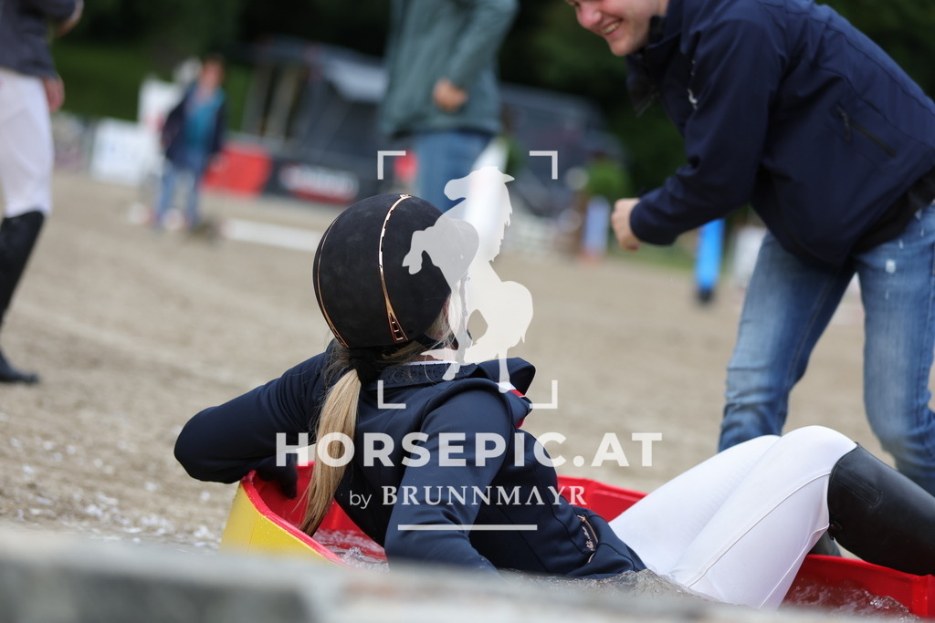 0P6A3904 | Willkommen bei Brunnmayr - Design & Fotografie – Ihrem Spezialisten für Reitturniere und Pferdeveranstaltungen in Oberösterreich, Salzburg und Bayern! Seit über 17 Jahren sind wir leidenschaftlich dabei.