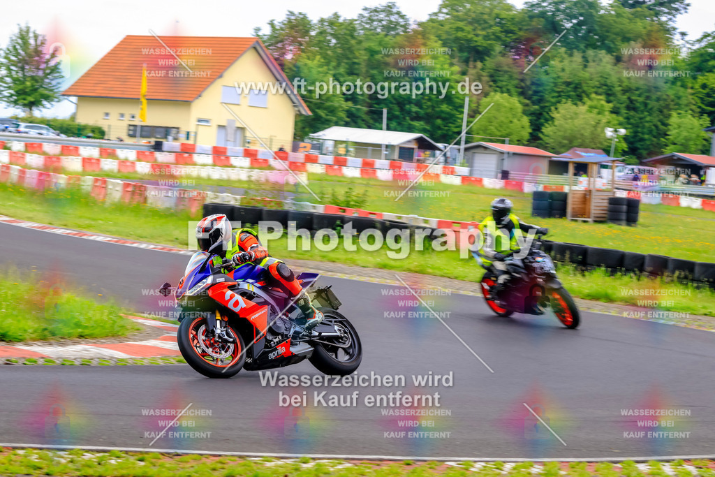 VBK-7900 | Hier findet Ihr Bilder von Touristenfahrten auf der Nürburgring Nordschleife oder von anderen Veranstaltungen die ich besucht habe. Viel Spass beim Durch Schauen 
