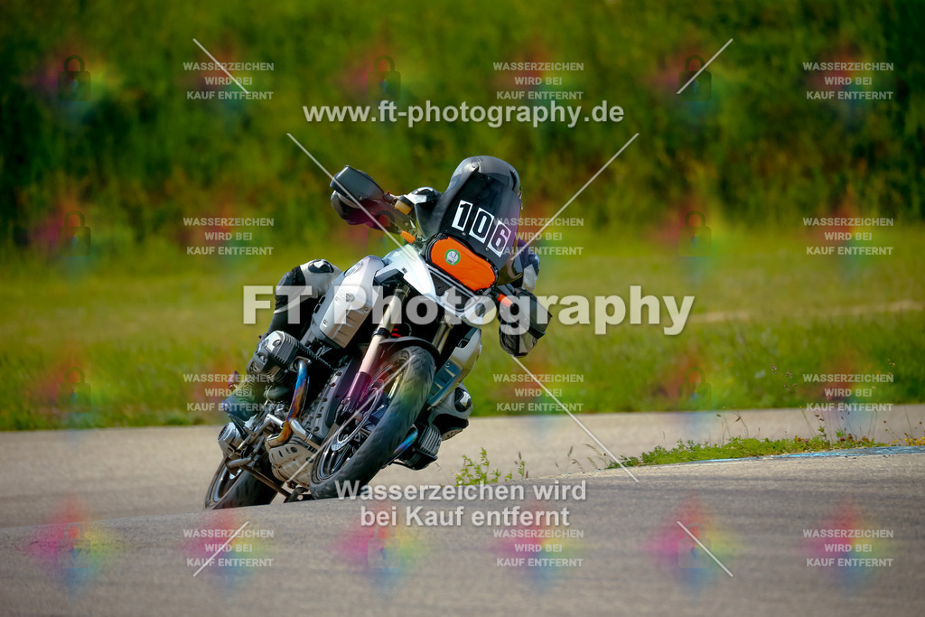 _MOT1165 | Hier findet Ihr Bilder von Touristenfahrten auf der Nürburgring Nordschleife oder von anderen Veranstaltungen die ich besucht habe. Viel Spass beim Durch Schauen 