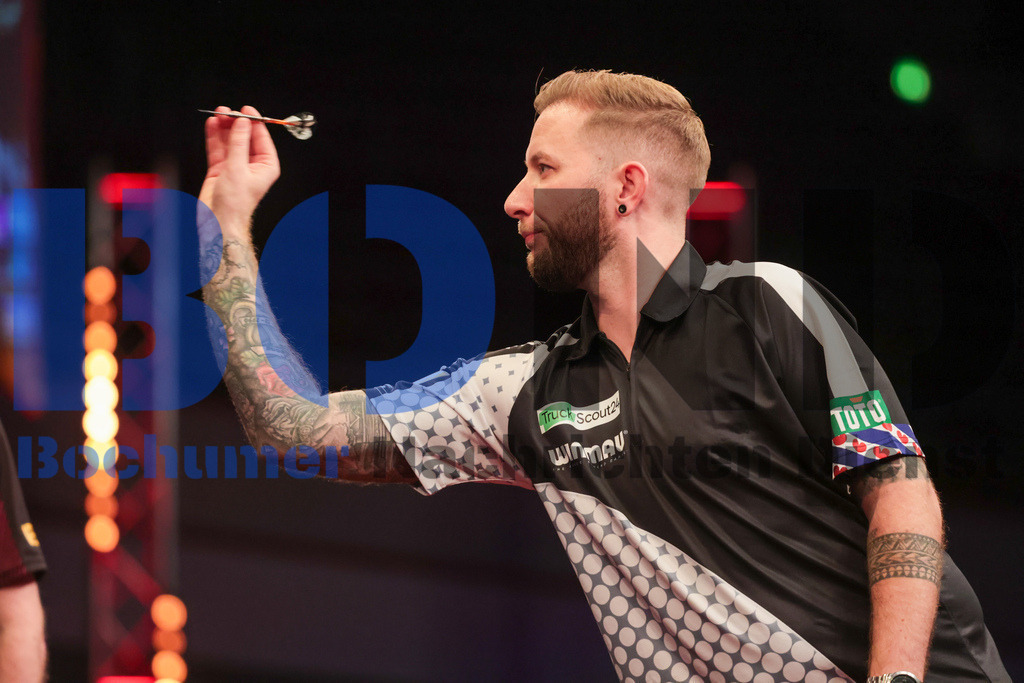  29.10.2023 - 
 | Sebastian Sendlak / Bochumer Nachrichtendienst (BOND) - PDC European Darts Championship: Halbfinale {Persons shown} - Realisiert mit Pictrs.com