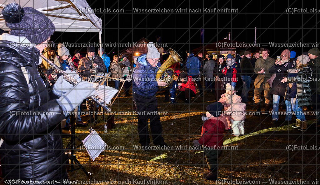 ALP0470_Nacht der Ballone_Matteo-Emilia-Felicia | (C)FotoLois.com, Alois Spandl, 'Nacht der Ballone' des Ballonclub ÖTSCHERLAND in Lackenhof/Weitental, gemeinsame Veranstaltung mit Tourismusverband ÖTSCHER, Mi 28. Dezember 2022.