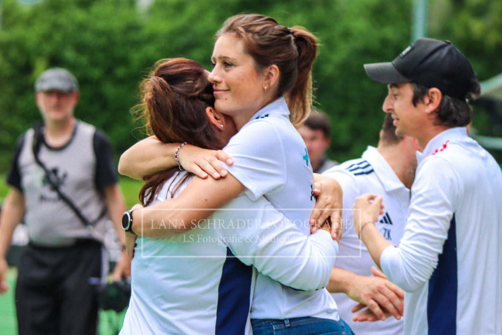 HERREN BUNDESLIGA DM FINALE Mannheimer HC - Hamburger Polo Club 19.05.24 Bonn-202 | lanaschraderfotografie - Realisiert mit Pictrs.com