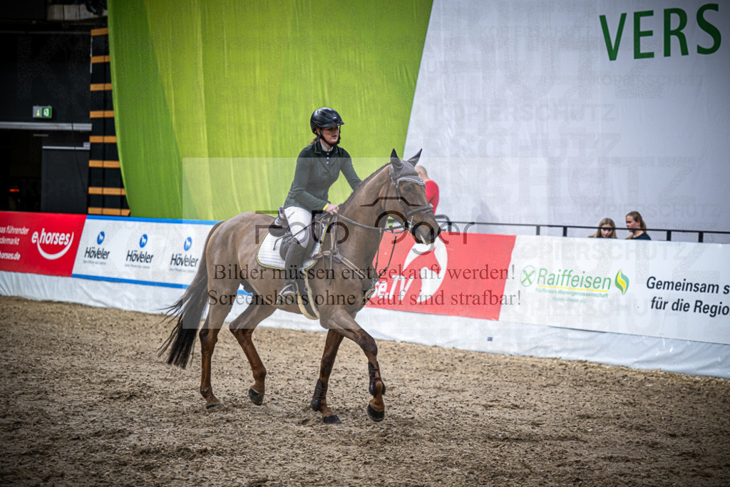 DOS_0558 | Entdecke hochwertige Reitturnierfotos von Foto Oger. Professionell, emotional und authentisch – jetzt Lieblingsmomente im Shop bestellen.Deutschlandweite Turnierfotografie. - Realisiert mit Pictrs.com