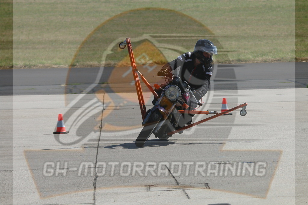 IMG_3567 | gh-motorradtraining-foto.de - Realisiert mit Pictrs.com