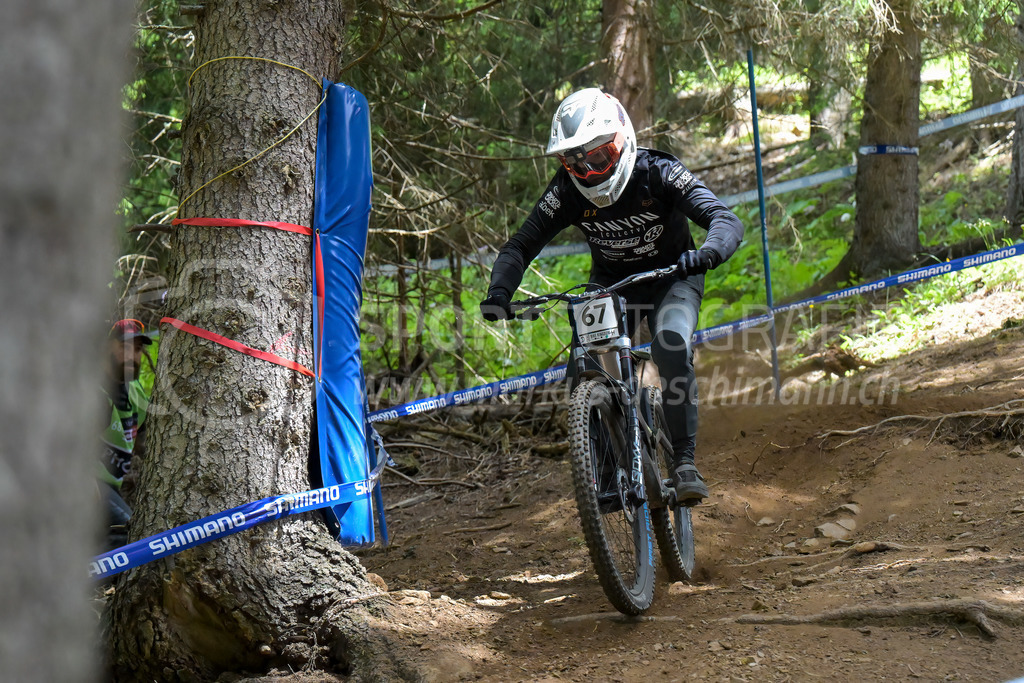 UCI Mountain Bike World Cup Lenzerheide 2022 - Downhill - 9. July 2022 | UCI Mountain Bike World Cup Lenzerheide 2022 - Downhill
Bike Kingdom, Lenzerheide
#67 BOTTERAM Tristan (NED)
Bild: Sportfotografie Markus Aeschimann | www.markus-aeschimann.ch - Realisiert mit Pictrs.com