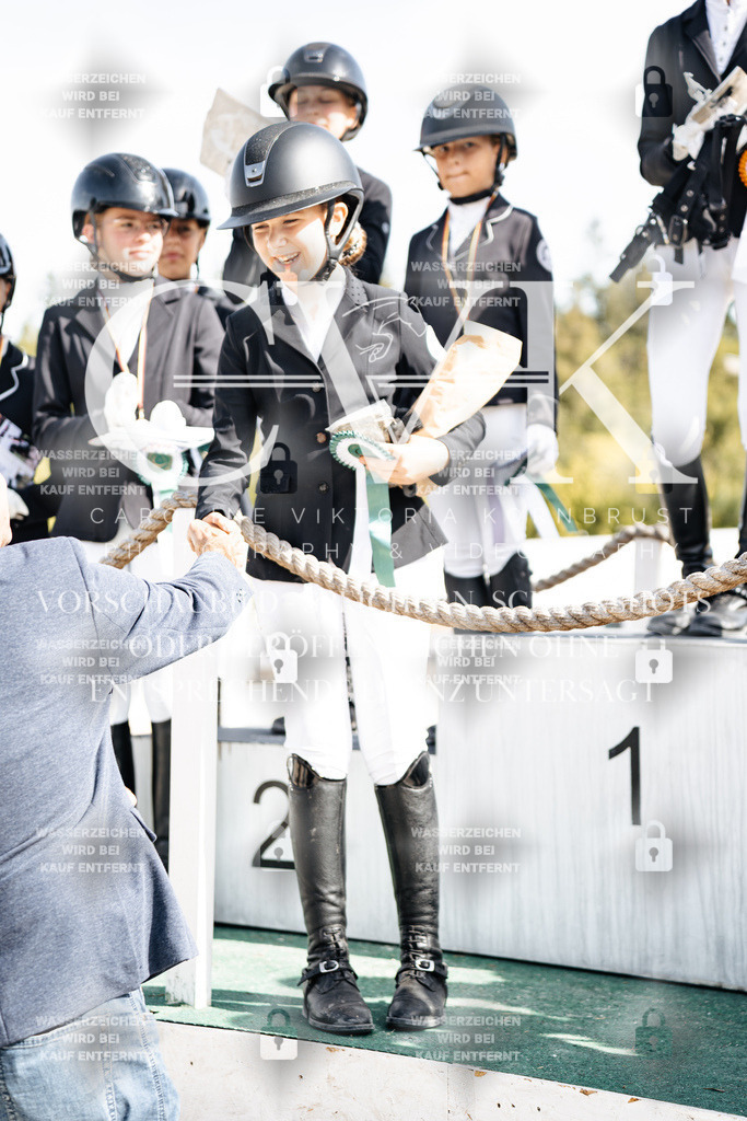 CK705057 | Turnierfotografie Pferdefotografie Trier Rheinland-Pfalz Pferdesport Reitsport Tierfotografie Sportfotografie Pferdevideo Pferdevideografie Equestrianvideography equestrianphotography  - Realisiert mit Pictrs.com