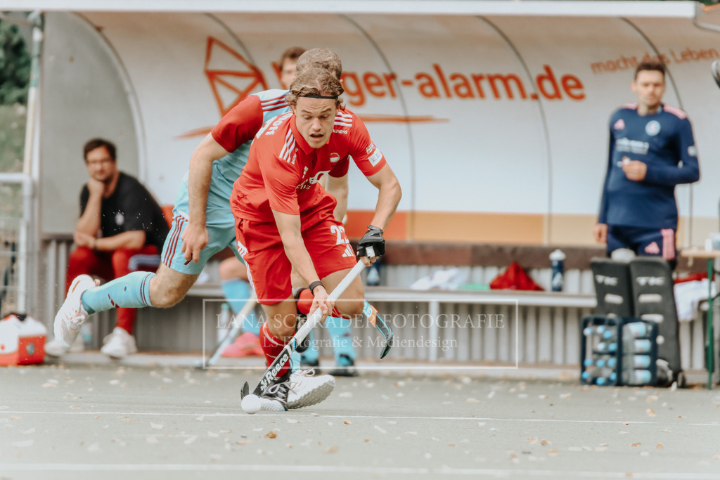 Herren_Bundesliga_02_F_RWK-UHC_21.09.25_Köln (221 von 471) | lanaschraderfotografie - Realisiert mit Pictrs.com