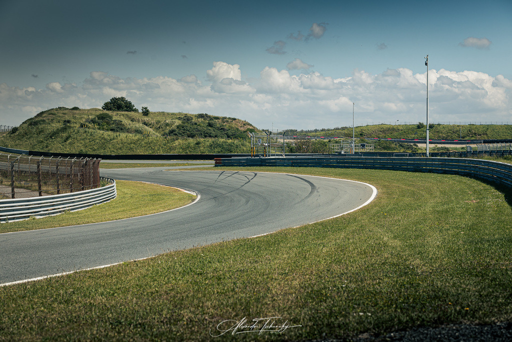 R6AT4975 _Alexander Tschuncky | Entdecken Sie die faszinierende Welt von Alexander Tschuncky Arts: Kreative Fotografie, atemberaubende Automobilkunst und hochwertiger Bilderdruck. Lassen Sie sich inspirieren! - Realisiert mit Pictrs.com