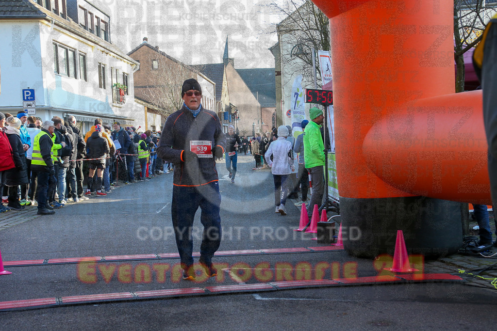 241201_1234_EX1_2706 | Sportfotografie im Rhein-Sieg Kreis, Köln, Bonn, NRW, Rheinland Pfalz, Hessen, etc. Unser Tätigkeitsfeld umfasst den Laufsport vom Volkslauf über den Marathon, Duathlon, Triathon bis zum Ultralauf wie Kölnpfad Ultra oder Schindertrail.