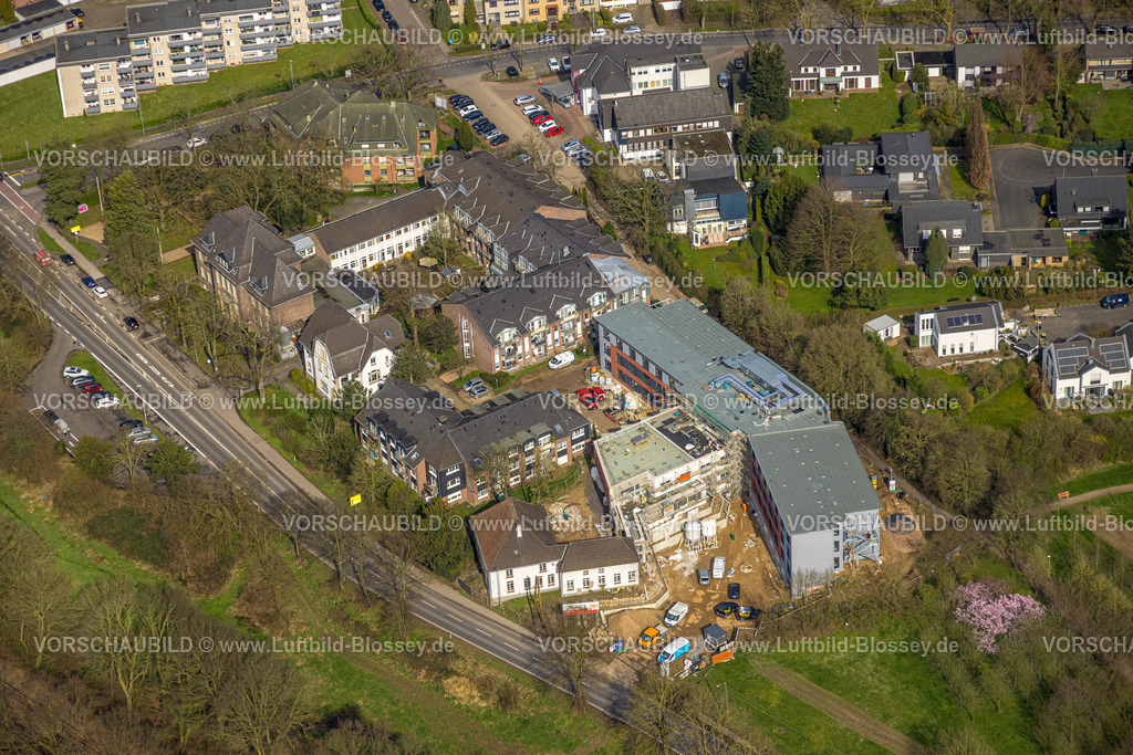Voerde240309278 | Luftbild, Baustelle und Neubau am AWO Seniorenzentrum Altes Rathaus, Voerde, Nordrhein-Westfalen, Deutschland