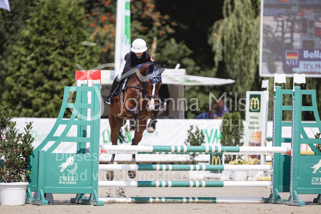 240711_BHO_Friendship-321 | Deine schönsten Turniermomente als professionelle Fotos! Entdecke hochwertige Pferdesport-Fotografie im Online-Shop. Jetzt Fotos finden & bestellen!