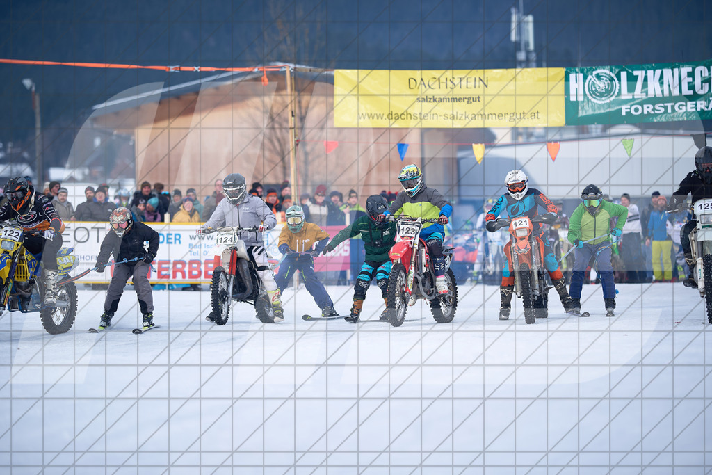 11. Holzknecht Skijöring | Skijöring am 24.01.2026: 11. Holzknecht Skijöring in Gosau am Dachstein, Oberösterreich, ÖsterreichFoto: © 2026 Martin Bihounek | mb-creative.eu