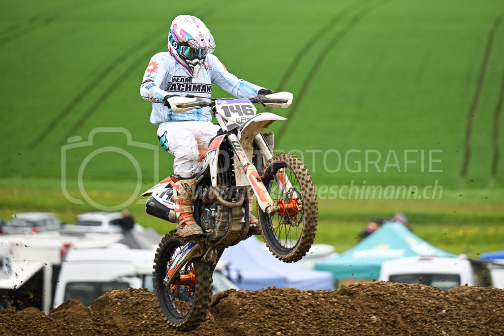 Motocross Schlatt bei Winterthur - 30. April 2023 | #146 Smith Trevor aus Birmenstorf (CH) auf KTM in der Kategorie Senioren am Motocross Schlatt bei Winterthur, 30. April 2023. 
Instagram: @mx_schlatt | @mc_wila | @sam_schweiz
Bild: Sportfotografie Markus Aeschimann | www.markus-aeschimann.ch - Realisiert mit Pictrs.com