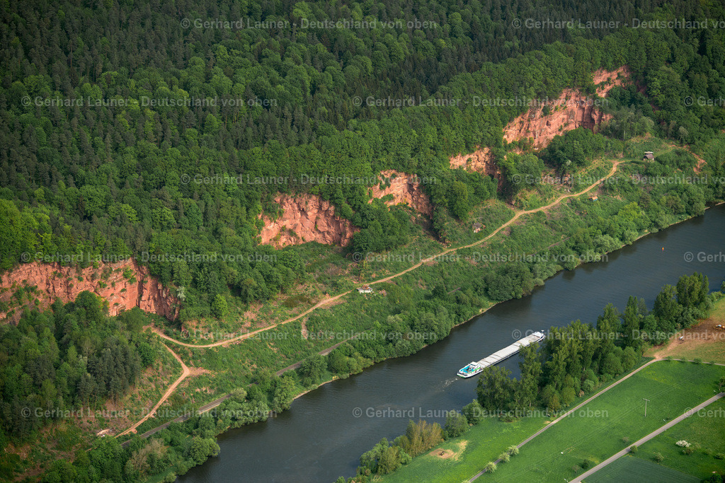 3500365 | Online-Shop für Luftbilder aus Deutschland. Seit über 45 Jahren baut Gerhard Launer das Luftbildarchiv mit unterschiedlichsten Themen stetig weiter aus.