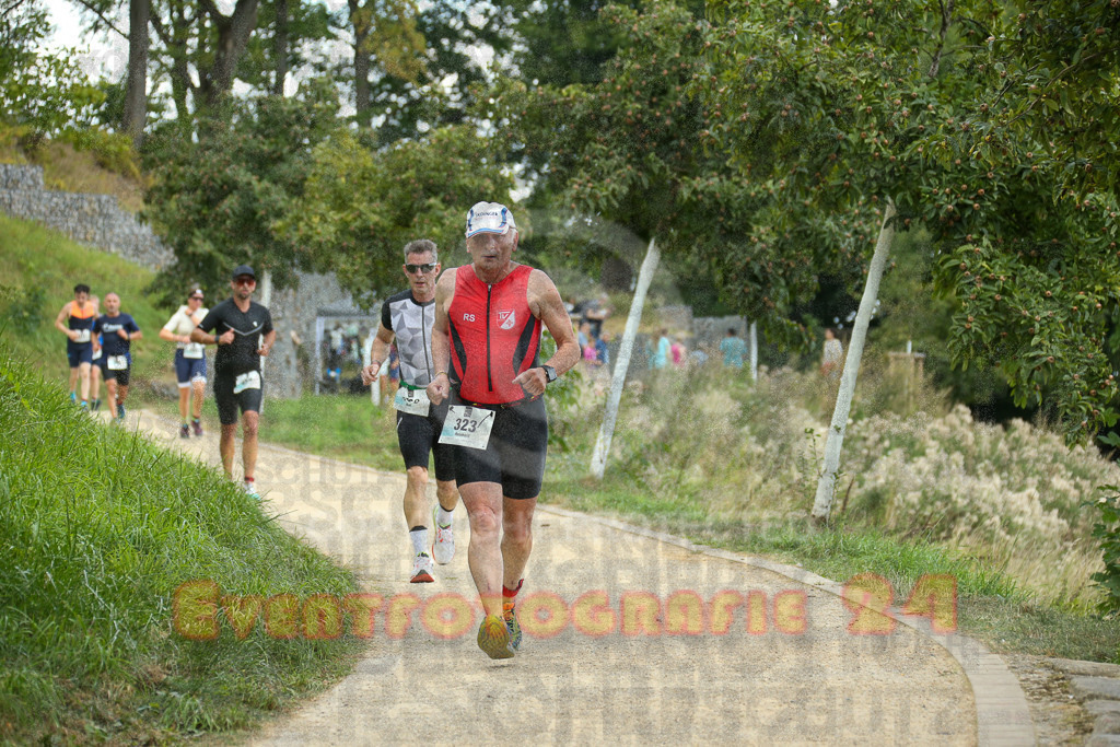 250824_1355_EX1_4289 | Sportfotografie im Rhein-Sieg Kreis, Köln, Bonn, NRW, Rheinland Pfalz, Hessen, etc. Unser Tätigkeitsfeld umfasst den Laufsport vom Volkslauf über den Marathon, Duathlon, Triathon bis zum Ultralauf wie Kölnpfad Ultra oder Schindertrail.