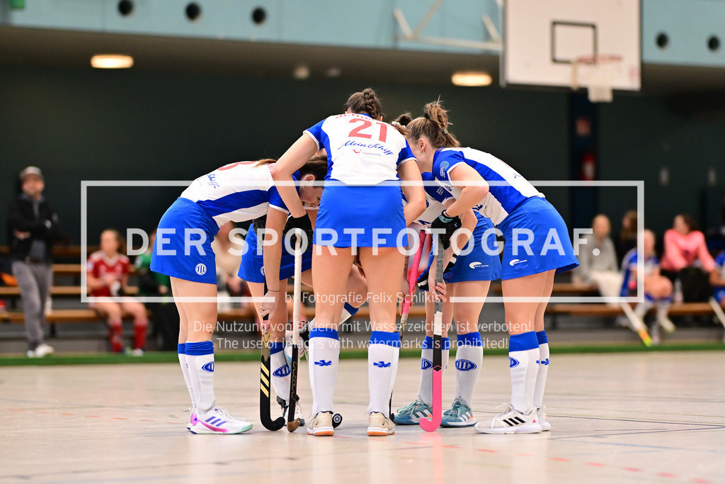 Hockey I Frauen I Halle 2024-2025 I 1. Bundesliga Nord I 5. Spieltag I Großflottbeker THGC - Bremer HC I 017476 | Der Sportfotograf. - Realisiert mit Pictrs.com