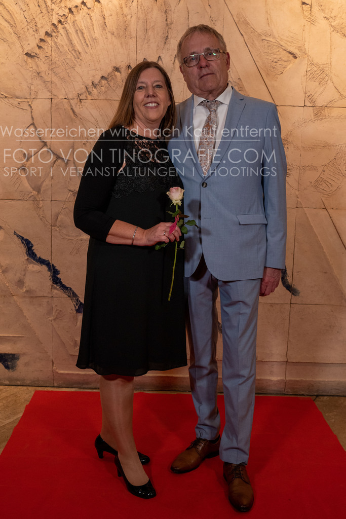 CCC_Frühlingsball_Teppich_byTINOGRRAFIE-81 | (c) TINOGRAFIE.COM