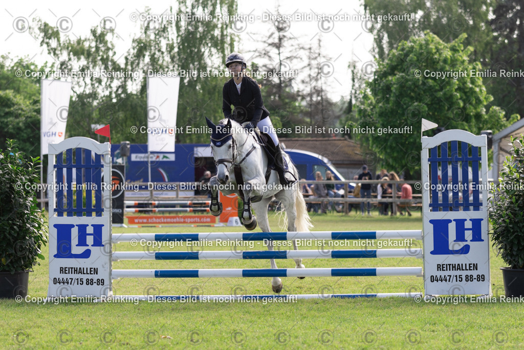 CL5A1228 | Emilia Reinking Fotografie - Realisiert mit Pictrs.com