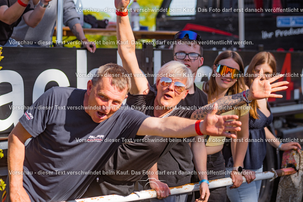 20260501_MCWriezen-4289 | Sportfotografin aus Berlin-Brandenburg mit Fokus auf Motocross. Ich halte deine sportliche Leistung und echte Emotionen auf und neben der Strecke professionell fest. Entdecke die Fotos von deinem Rennen und bestelle sie direkt hier im Shop.