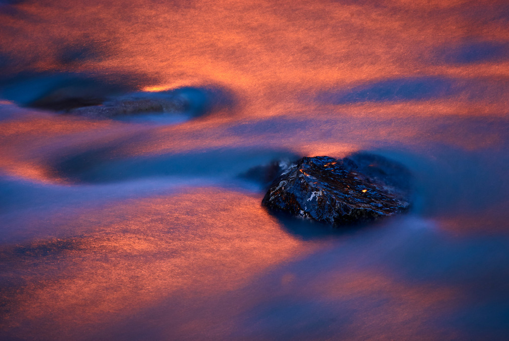 Wasserstrudel im Bach | Dornbirn, Austria - March 16, 2009: Wasserstrudel im Bach. - Realisiert mit Pictrs.com