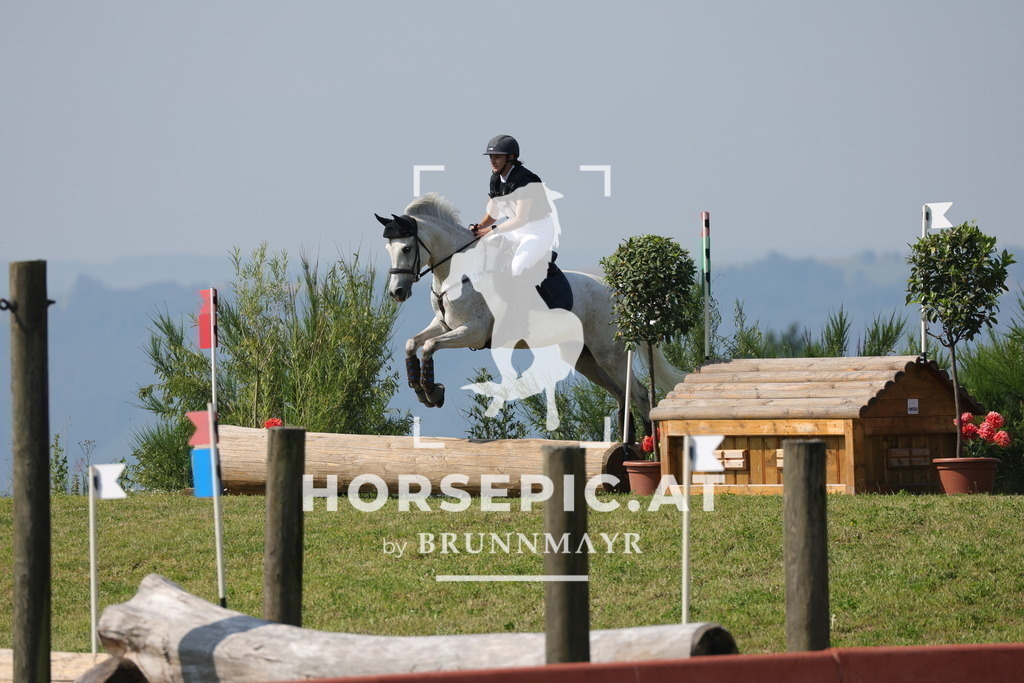 0P6A7619 | Willkommen bei Brunnmayr - Design & Fotografie – Ihrem Spezialisten für Reitturniere und Pferdeveranstaltungen in Oberösterreich, Salzburg und Bayern! Seit über 17 Jahren sind wir leidenschaftlich dabei.