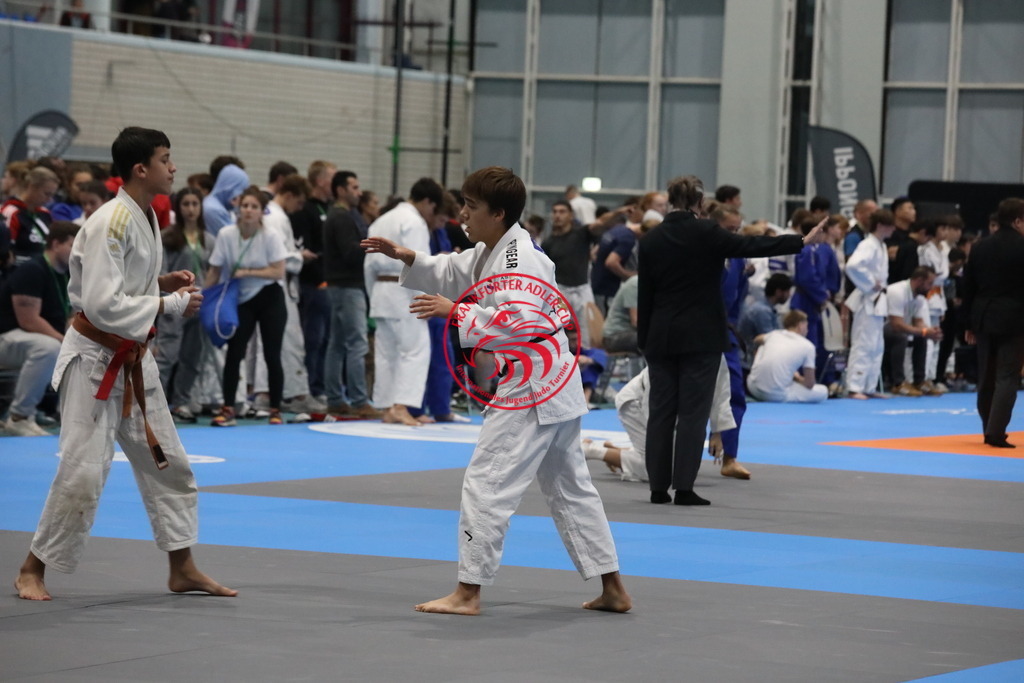 1J7A2420 | Fotos vom Adler Cup - Pictures from Adler Cup

Hier findet Ihr alle Eindrücke und großen Momente der Adler Cup Wochenenden. Here you will find all impressions and great moments of the Adler Cup weekends. - Realisiert mit Pictrs.com