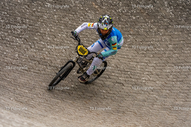 BayBMX2026-05606 | Fotogalerie von Thomas Dettweiler mit Eventbildern und lizenzfreien Fotos. Perfekt als Wandbild, für Büro, Website oder private Nutzung. - Realisiert mit Pictrs.com