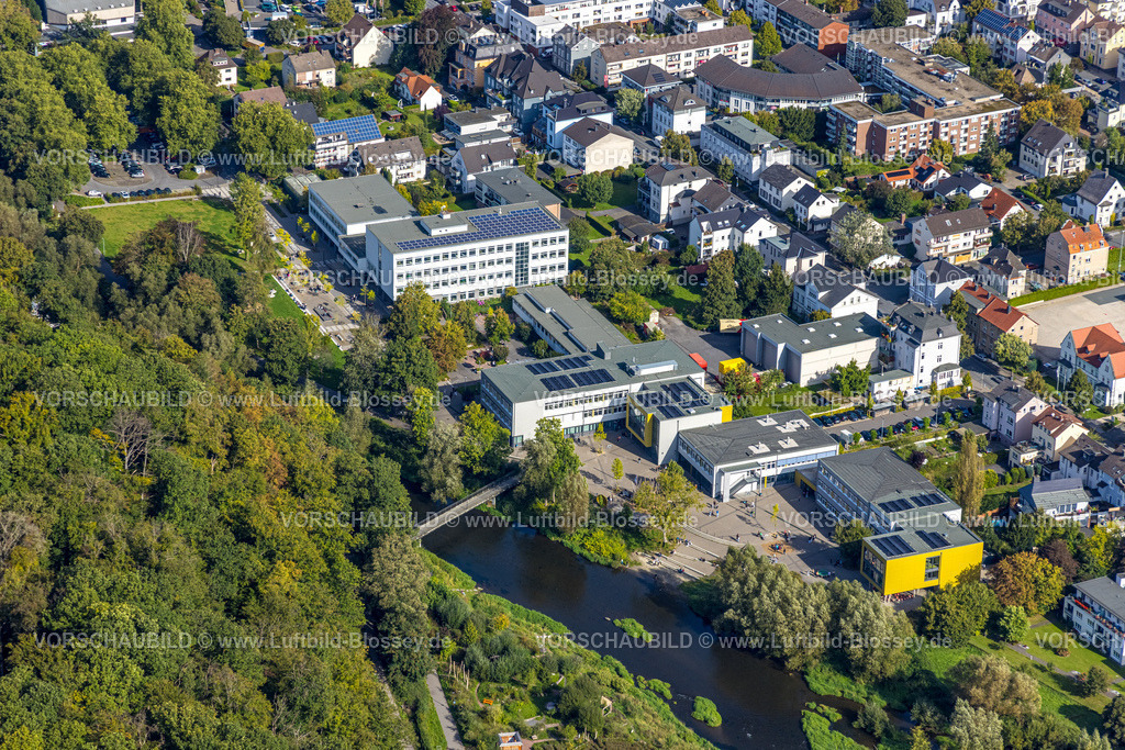 Arnsberg230904813 | Luftbild, Berufskolleg Am Eichholz, Arnsberg, Sauerland, Nordrhein-Westfalen, Deutschland