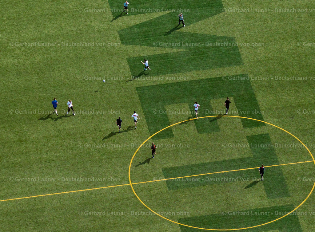 7000519 | Metro Sportplatz Friedrichshain, Berlin