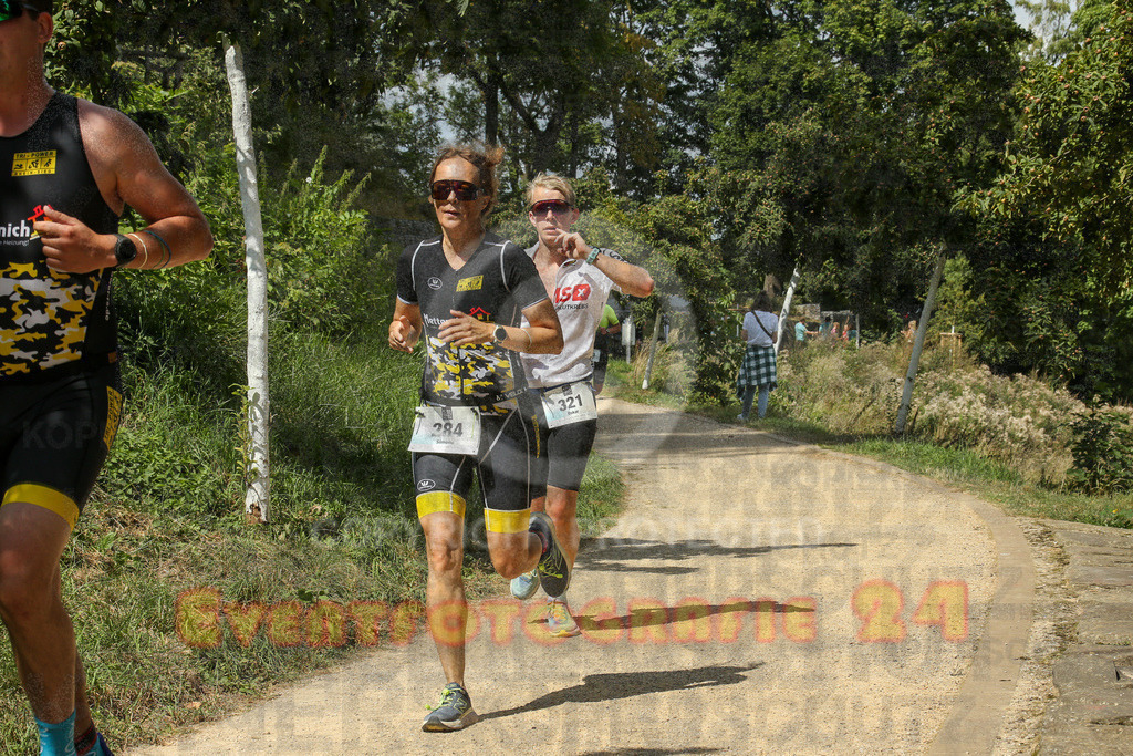 250824_1333_EX1_2809 | Sportfotografie im Rhein-Sieg Kreis, Köln, Bonn, NRW, Rheinland Pfalz, Hessen, etc. Unser Tätigkeitsfeld umfasst den Laufsport vom Volkslauf über den Marathon, Duathlon, Triathon bis zum Ultralauf wie Kölnpfad Ultra oder Schindertrail.