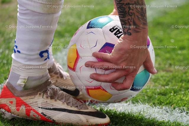 2400414_svdvsscf_2071 Kopie | Darmstadt, 14.04.2024 xjfx 1.Bundesliga SV Darmstadt 98 - SC Freiburg v.l., Symbolfoto, Symbolbild: am Eckball





(DFL/DFB REGULATIONS PROHIBIT ANY USE OF PHOTOGRAPHS as IMAGE SEQUENCES and/or QUASI-VIDEO) - Realisiert mit Pictrs.com