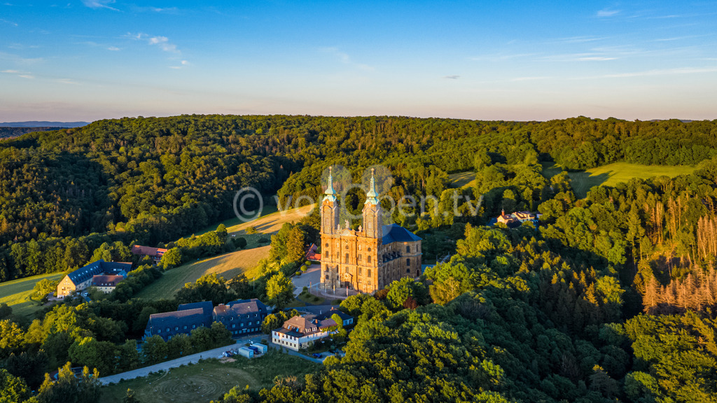Vierzehnheiligen im Sommer | Luftbilder, Drohnenbilder, Oberfranken, Bayern, Kronach, Lichtenfels, Kulmbach, Thüringen, Frankenwald, Thüringerwald - Realisiert mit Pictrs.com