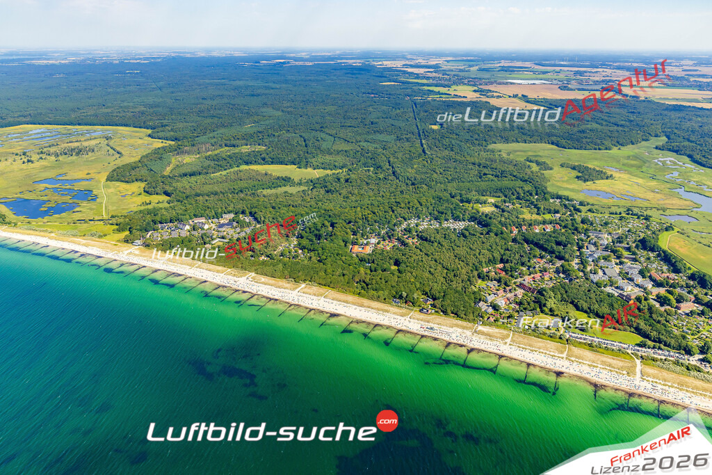 Luftbild Vs Google Maps  Seebad Markgrafenheide  Rostock -Das Luftbild wurde 2025 vom UL-Flugzeug heraus erstellt ( keine Drohnenluftbilder ) - Hochauflösende Luftaufnahme -Nicht vergleichbar mit Google Maps oder Satelittenbilder- Die Geschenkidee !Mit Lizenz und Bildrechte bestellbar