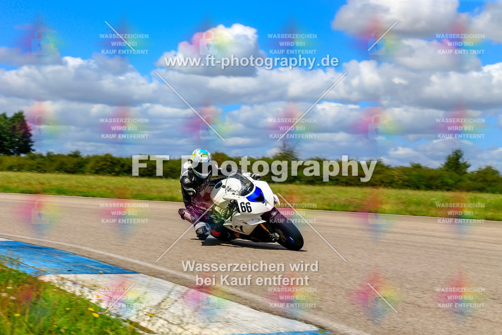 _OUR6541 | Hier findet Ihr Bilder von Touristenfahrten auf der Nürburgring Nordschleife oder von anderen Veranstaltungen die ich besucht habe. Viel Spass beim Durch Schauen 