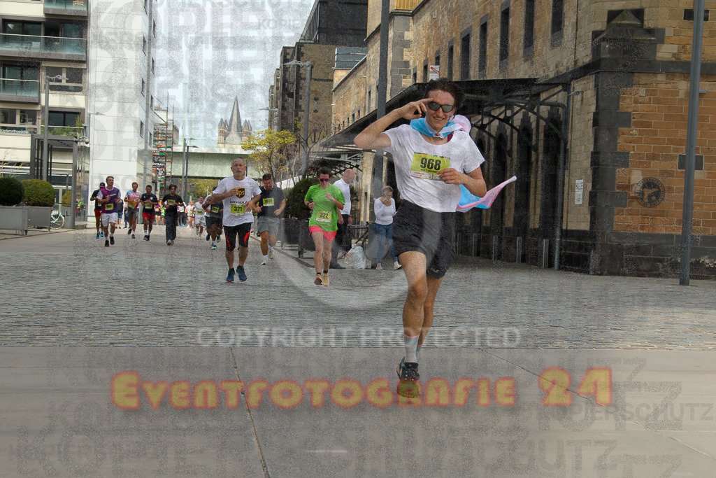 250920_1325_EV4_5466 | Sportfotografie im Rhein-Sieg Kreis, Köln, Bonn, NRW, Rheinland Pfalz, Hessen, etc. Unser Tätigkeitsfeld umfasst den Laufsport vom Volkslauf über den Marathon, Duathlon, Triathon bis zum Ultralauf wie Kölnpfad Ultra oder Schindertrail.