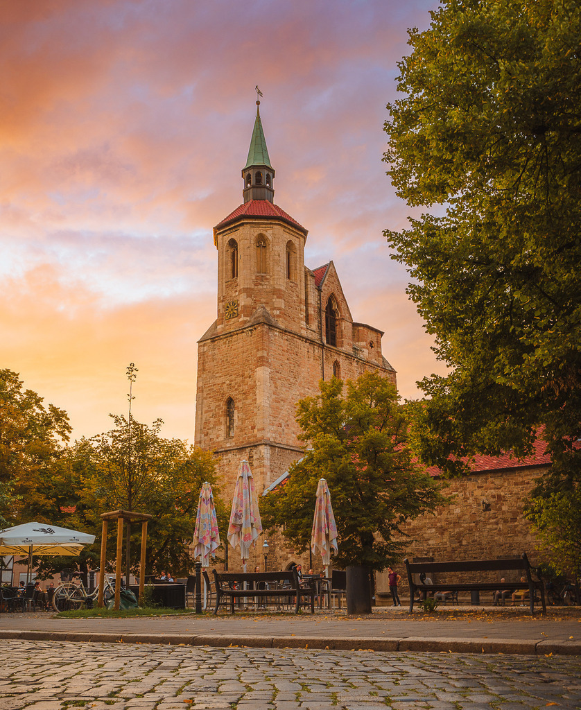 Magniviertel | Entdecke exklusive Fotokunst aus Braunschweig: Bildband, Leinwände, Postkarten, Kalender, digitale Downloads & Bildlizenzen. Jetzt im offiziellen Beautiful Braunschweig Shop! - Realisiert mit Pictrs.com