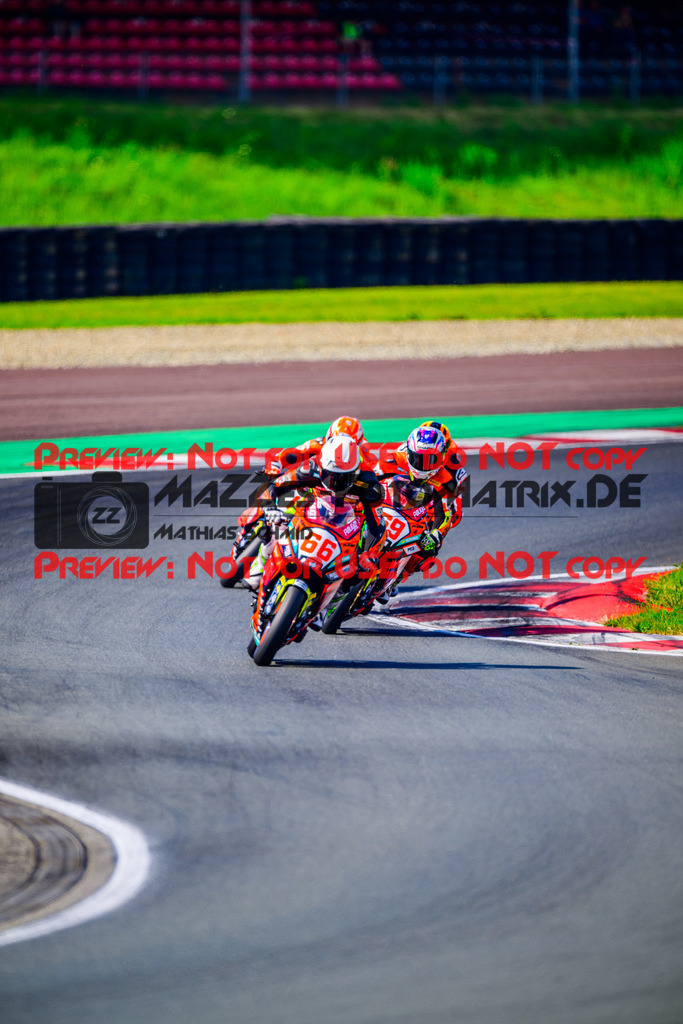 MaZZes_FotoMatrix_240601_6007705_1867 | SSP300