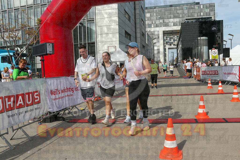 250920_1354_EX1_7057 | Sportfotografie im Rhein-Sieg Kreis, Köln, Bonn, NRW, Rheinland Pfalz, Hessen, etc. Unser Tätigkeitsfeld umfasst den Laufsport vom Volkslauf über den Marathon, Duathlon, Triathon bis zum Ultralauf wie Kölnpfad Ultra oder Schindertrail.