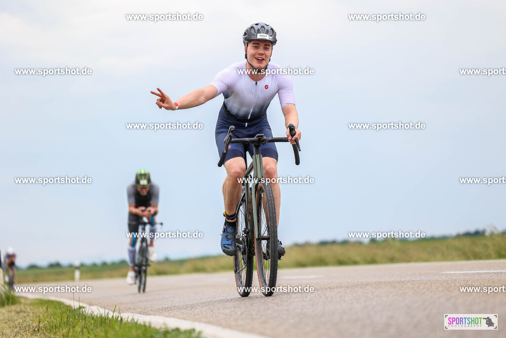 BR8A4013 | Stadttriathlon Erding 2025. #yourpictrs #sportshot_your_pictrs @Sportshotphotography #stadttriathlonerding Copyright: www.sportshot.de