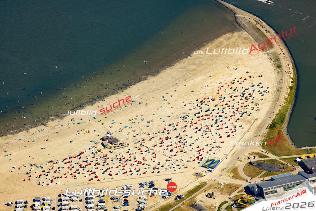 Aktuelles Luftbild von Bensersiel Strand Esens - Die Luftaufnahme wurde 2022 mittels UL-Flugzeug erstellt ( keine Drohne ) - hochauflösende Kamera-Systeme von  Canon -Beste Qualität - Für grossformatige Ausdrucke geeignet. Die Geschenkidee !