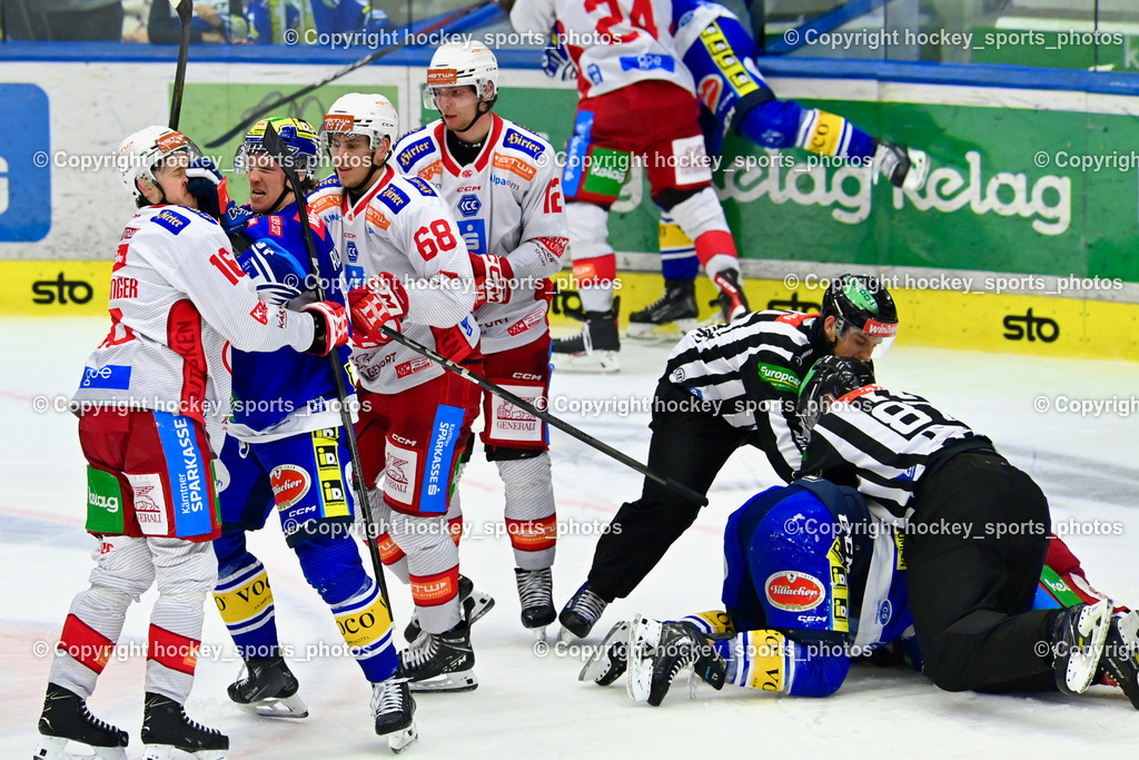EC IDM Wärmepumpen VSV vs. EC KAC  | BÄRENTHALER Christoph Referee, ZGONC GASPER JAKA Referee, Faustkampf, #81 van Ee Finn EC KAC, #42 LANZINGER Benjamin EC VSV, #12 Maier David EC KAC, #68 Gomboc Luka EC KAC, EC IDM Wärmepumpen VSV vs. EC KAC , EC IDM Wärmepumpen VSV vs. EC KAC  am 27.10.2024 in Villach (Stadthalle Villach), Austria, (Photo by Bernd Stefan)
