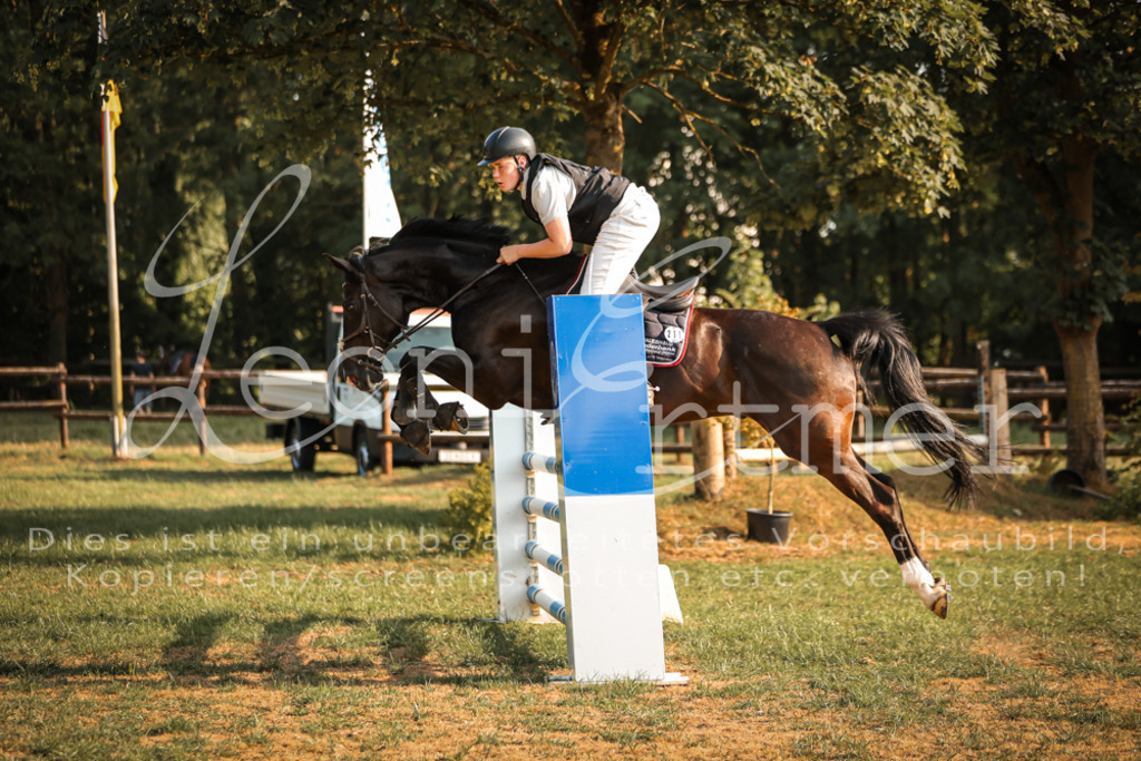 18.FrSpA00077 | Leoni Ertmer Photography - Realisiert mit Pictrs.com