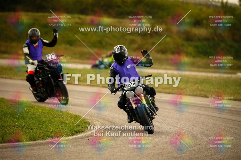 _MOT7765 | Hier findet Ihr Bilder von Touristenfahrten auf der Nürburgring Nordschleife oder von anderen Veranstaltungen die ich besucht habe. Viel Spass beim Durch Schauen 