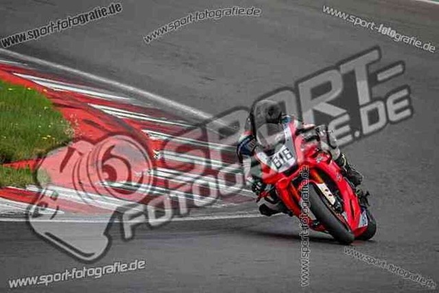 pubi1897 | Professionelle Fotos von Sportveranstaltungen, aber auch Hochzeiten und anderen Events. - Realisiert mit Pictrs.com
